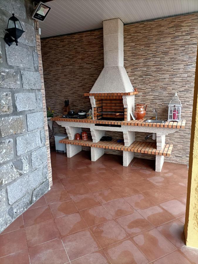 Casa Amarela Da Canicada Vieira do Minho Dış mekan fotoğraf