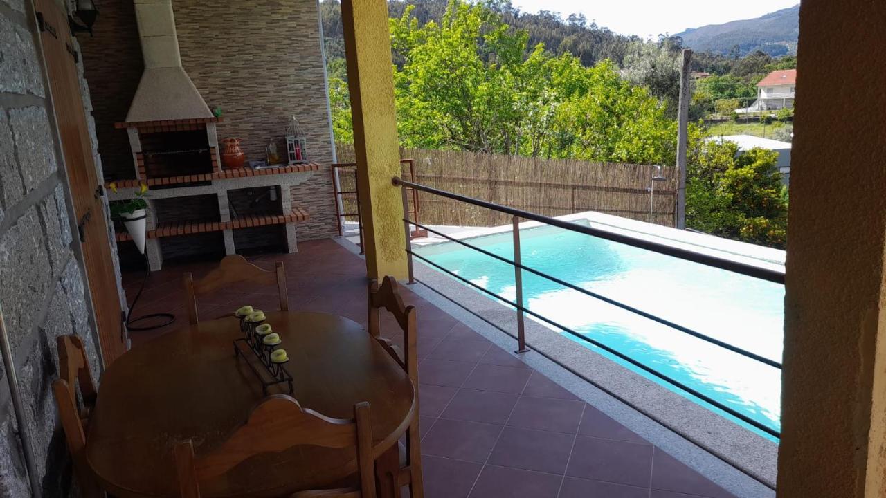 Casa Amarela Da Canicada Vieira do Minho Dış mekan fotoğraf